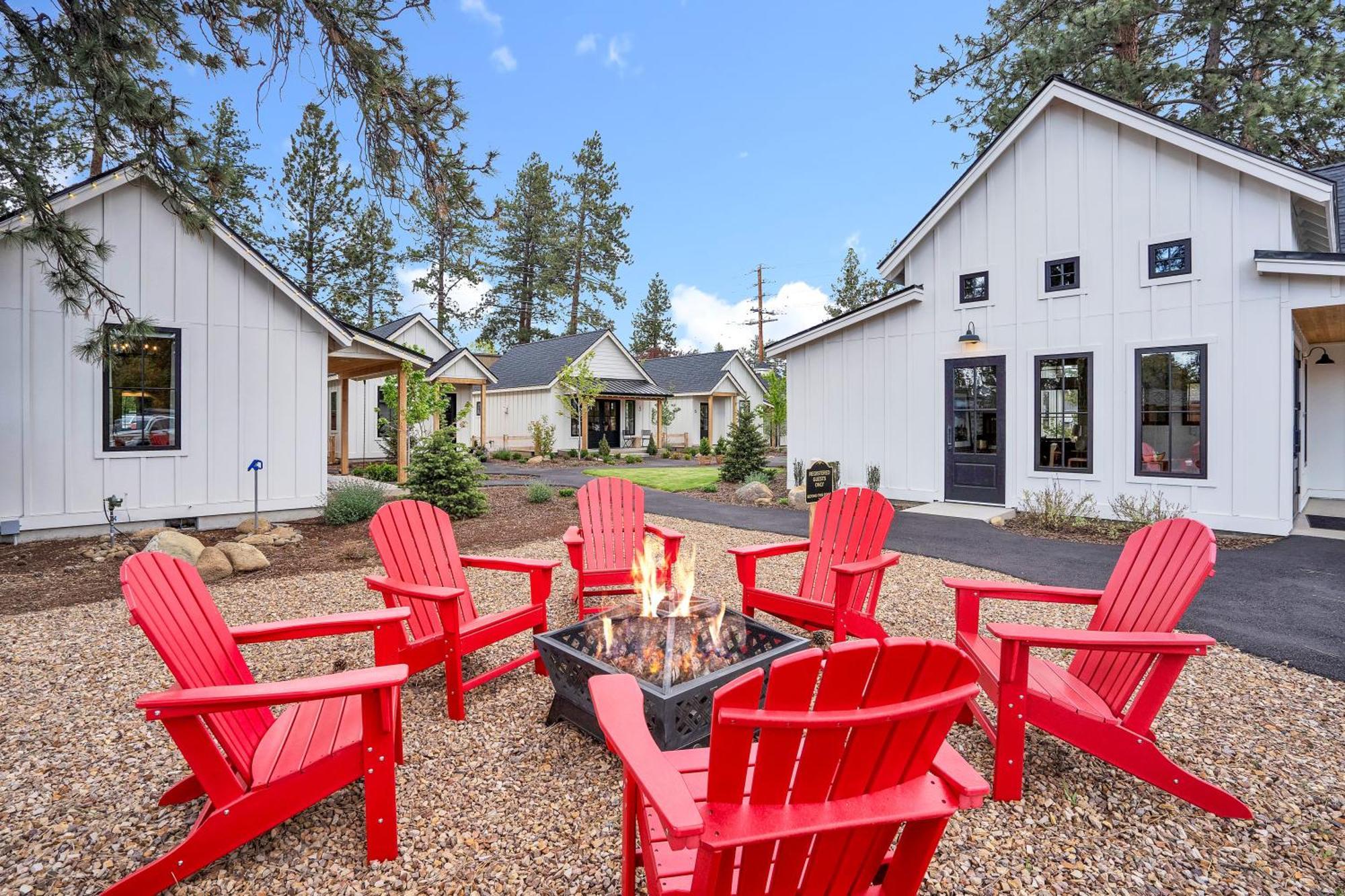 The Scout Boutique Cottages Sisters Exteriér fotografie